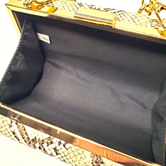 Snakeskin Print Pattern Gold Chain Mini Hardbody Cream Brown Clutch Purse Bag - Picture 6 of 6